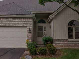24513 Walden Woods #78, Farmington, MI 48335