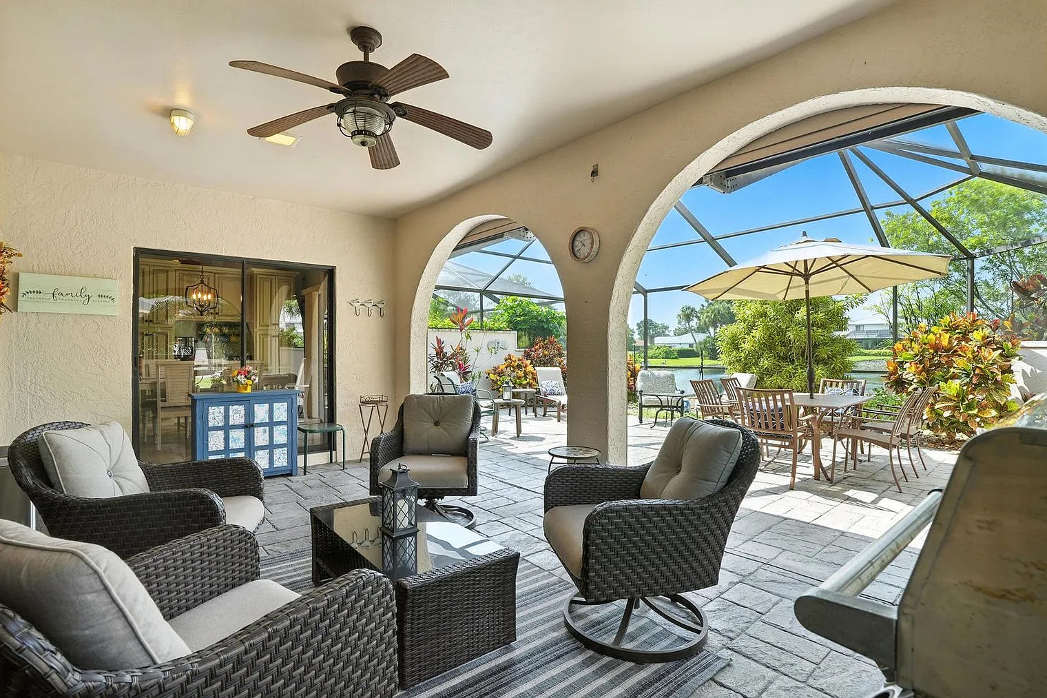 2 bed, 2.0 bath, 1808 sqft, $3,270 — Photo 4