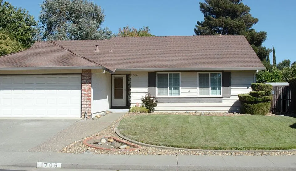 1706 Newburgh Ct
