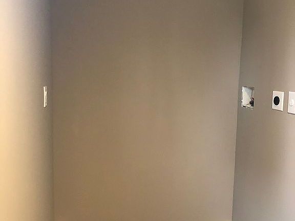 5th image of 50 Clusterpine St