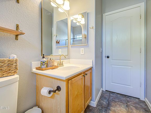 4th image of 2536 E INDIAN WELLS Place