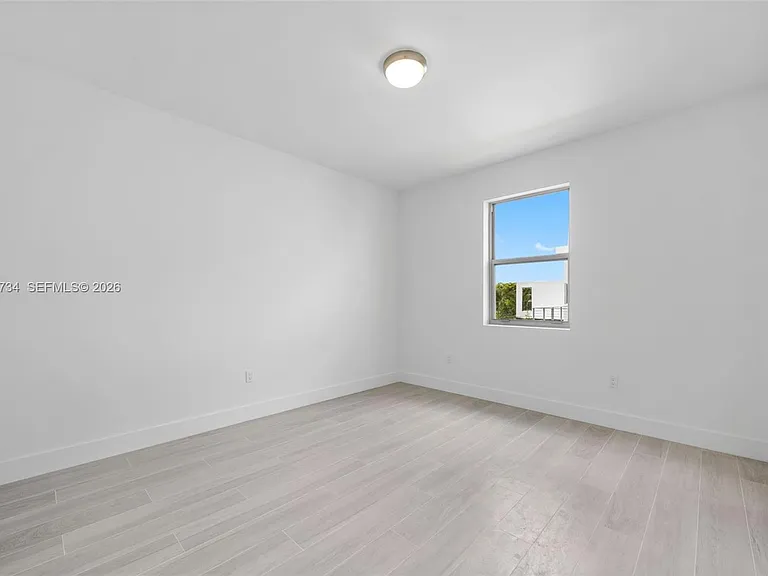 16710 N Botaniko Dr N — Photo 17