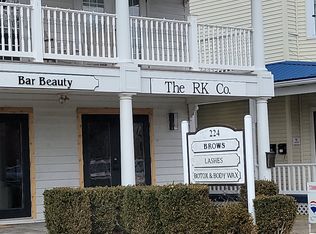 224 Broadway E, Granville, OH 43023