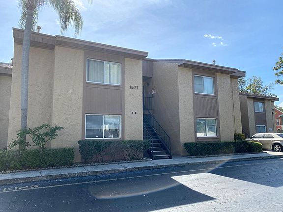 2nd image of 1577 Greenlea Dr APT 5