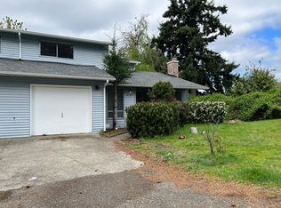 2918 NE 8th St, Renton, WA 98056