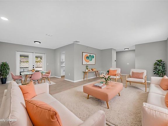 4th image of 1803 BALSAWOOD COURT