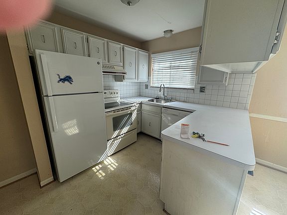 4th image of 2472 Mulberry Sq