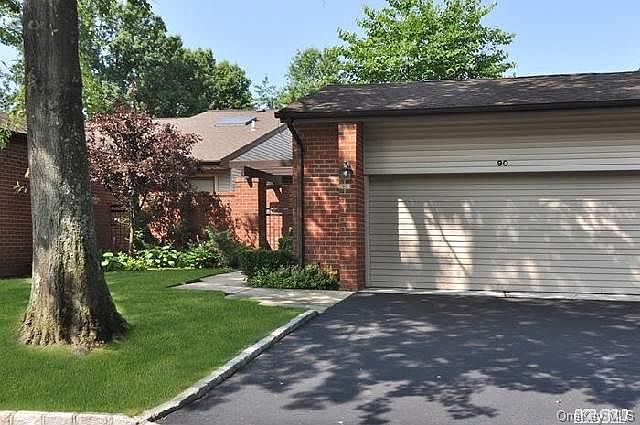 1st image of 90 Duckpond Drive