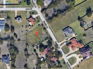 2823 Baskin Dr, Lancaster, TX 75134