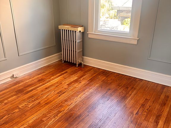 3rd image of 9-50 College Pl Floor 2