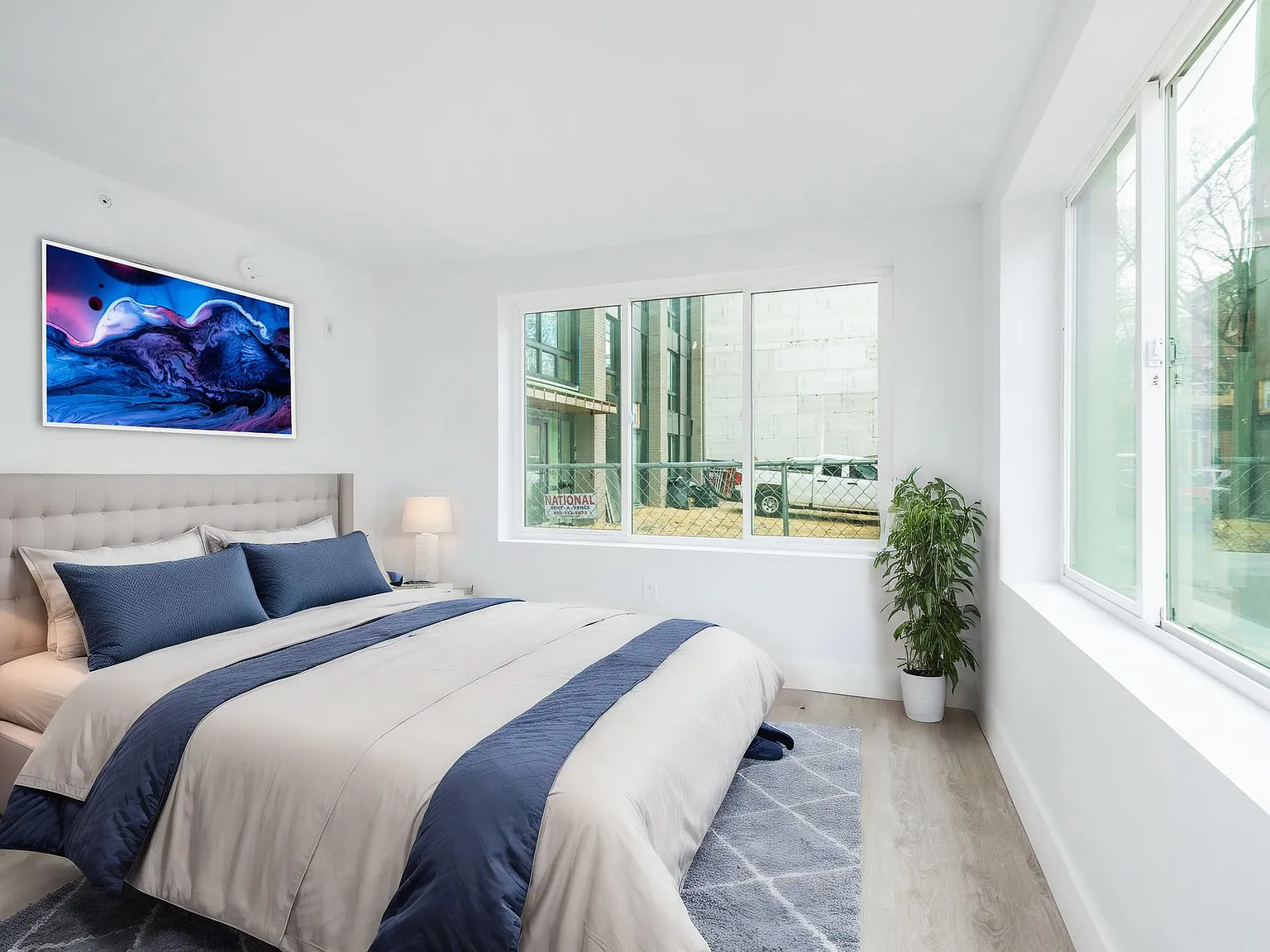 Artist's View 734 S 17th St — Photo 3