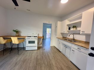 847 N Vulcan Ave E, Encinitas, CA 92024