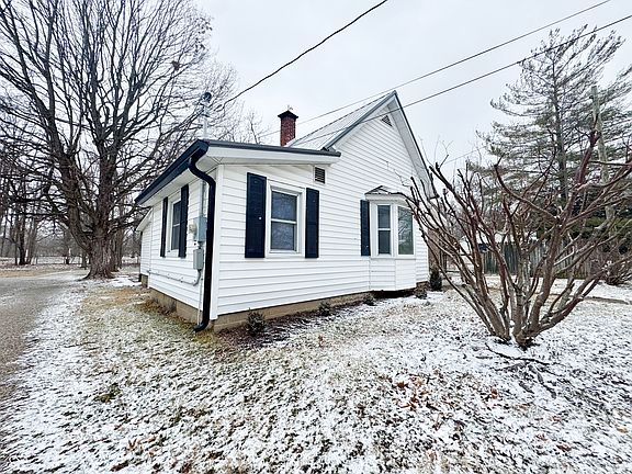 2nd image of 302 Lincoln St