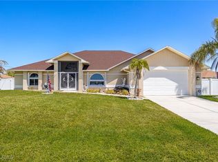 1625 SW 32nd St, Cape Coral, FL 33914