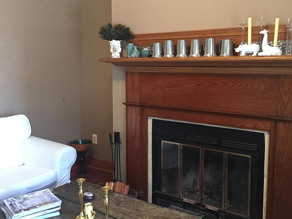 2nd image of 436 2nd Ave S