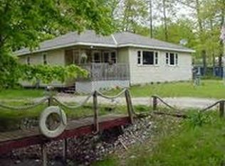5600 W Madison Rd, Pentwater, MI 49449