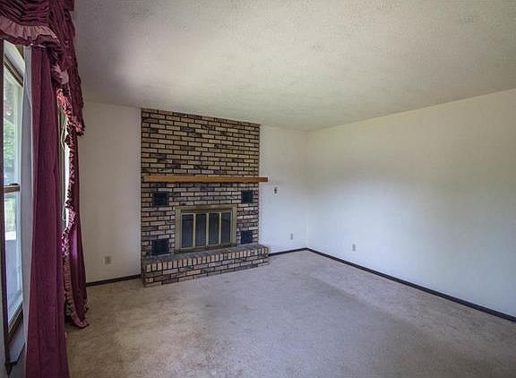 5th image of 12615 Tall Pine Dr