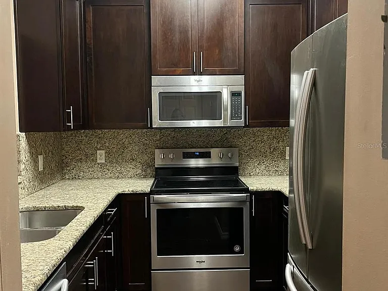 600 Northern Way #1206 — Photo 2