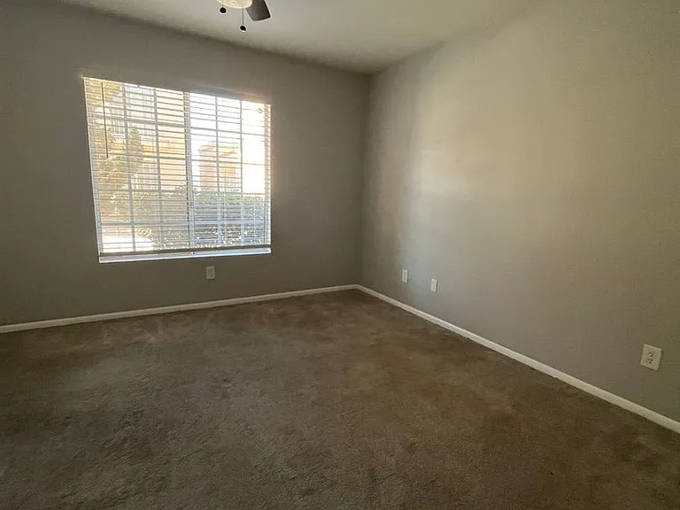 15544 Sequoia St — Photo 4