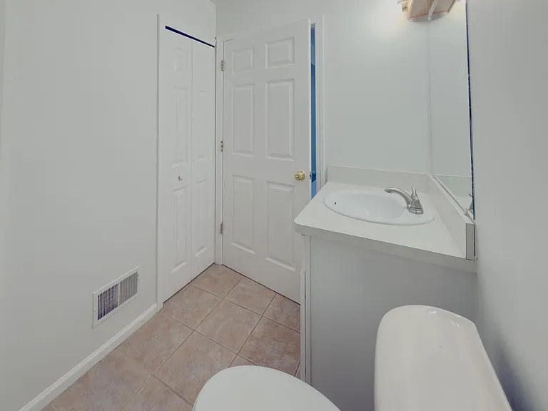 4306 Maple St — Photo 12