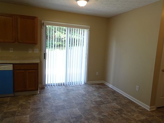 5th image of 1001 Sugar Oak Ln