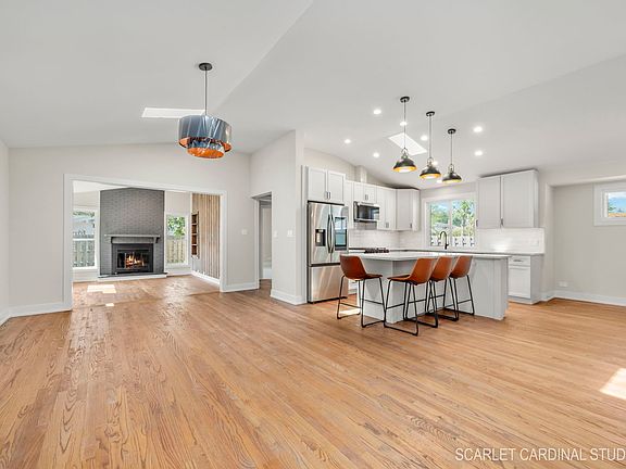 2nd image of 1014 S Grant Ave