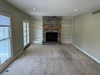 5th image of 1560 Mallard Cove Dr