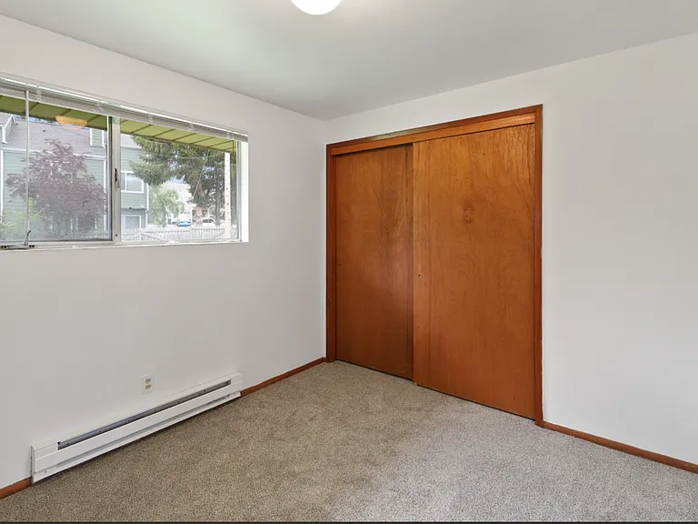 1380 SW Swantown Ave #L1 — Photo 12