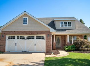 436 W Rustling Leaves Ln, Roebuck, SC 29376
