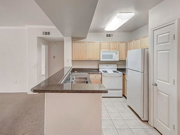 4th image of 19777 N 76th St APT 2213