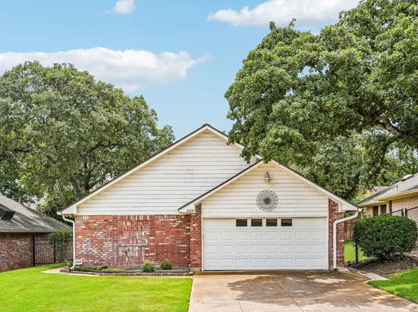 5508 Timber Green Dr, Arlington, TX 76016