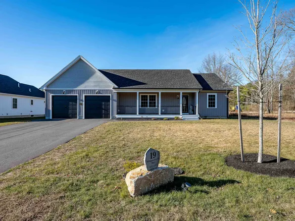 19 Whippoorwill Way, Somersworth, NH 03878
