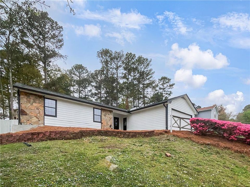 1st image of 2713 Laurel View Dr