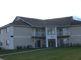 620 Northern Mdws APT 102, Menomonie, WI 54751