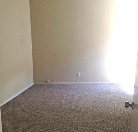 5th image of 135 Corwin St APT 3