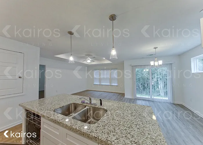 11425 Camden Court Cir — Photo 5