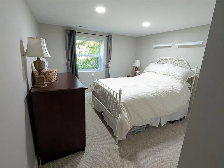 15715 Tierra Dr — Photo 28