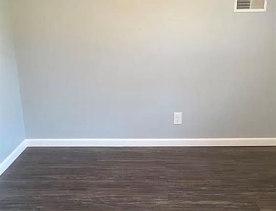 4th image of 791 Campbell Blvd