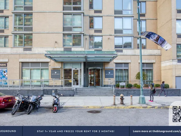 4-75 48th Avenue image 27 of 45