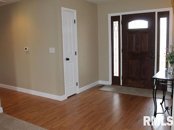 3rd image of 2300 Elias Dr