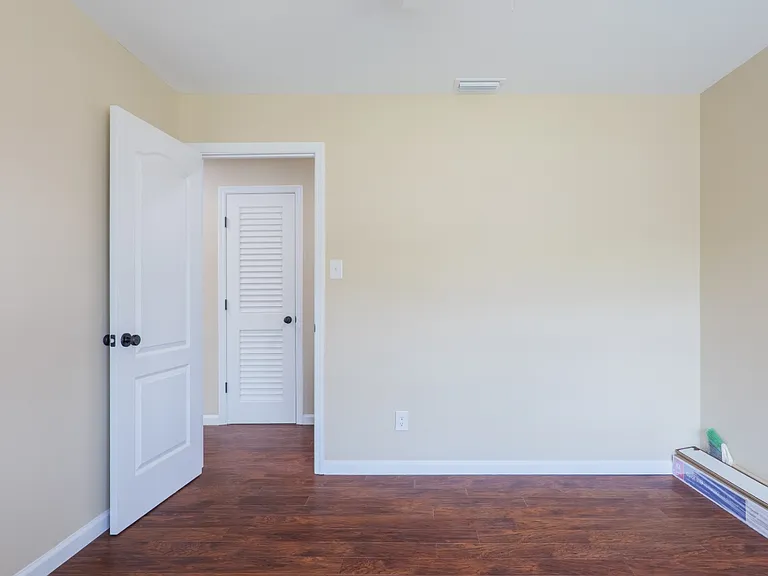 4104 Lantern Ln — Photo 14
