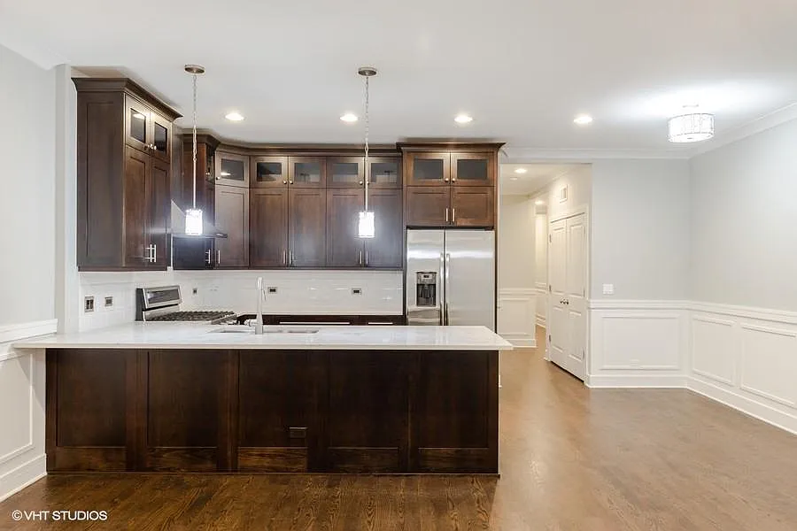 1539 N Western Ave #2