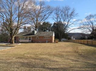 5111 Oley Turnpike Rd, Reading, PA 19606