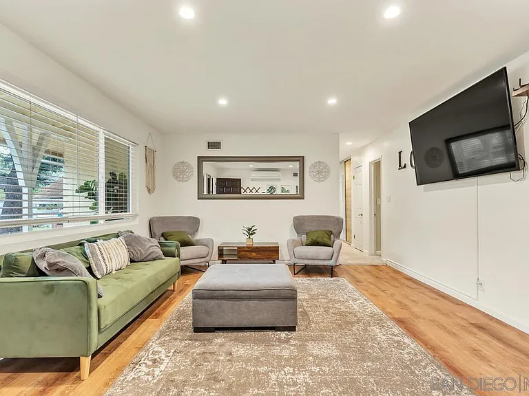6789 Alamo Way — Photo 4