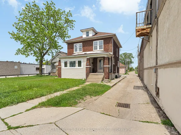 942 Tecumseh Rd E, Windsor, ON N8X 2S6