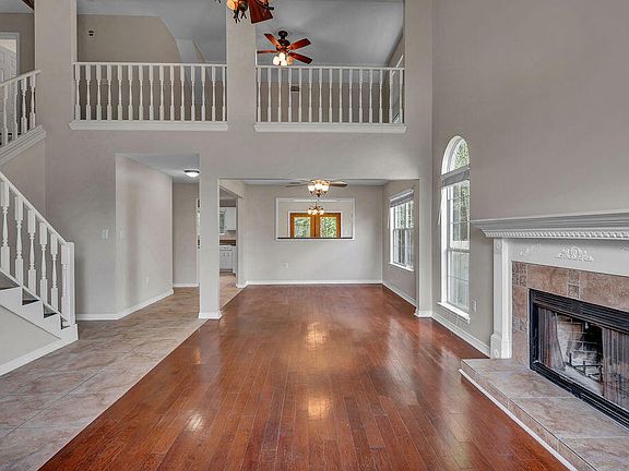 2nd image of 360 Brookwood Blvd