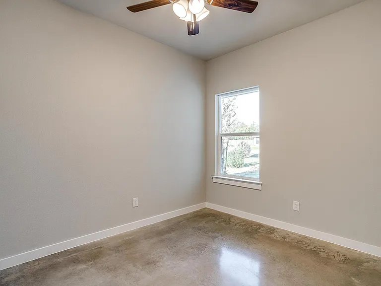 609 Mesquite Dr — Photo 21