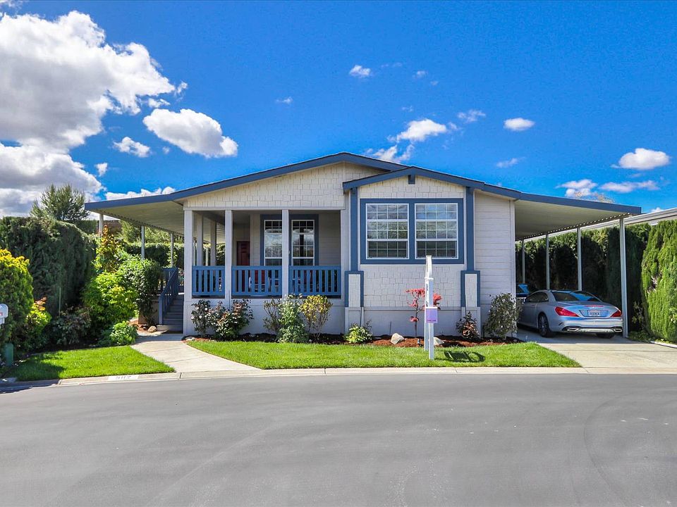 1st image of 582 Mill Pond Dr