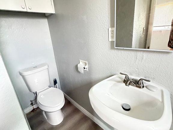 4th image of 1704-08 D Ave #1704