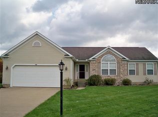 5364 Juniper Ct, Ravenna, OH 44266